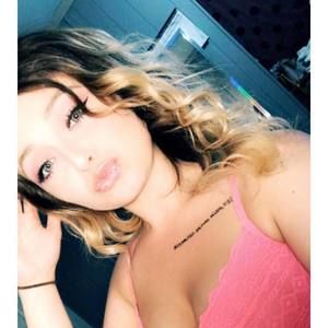 Meet your Posher, Kaylee